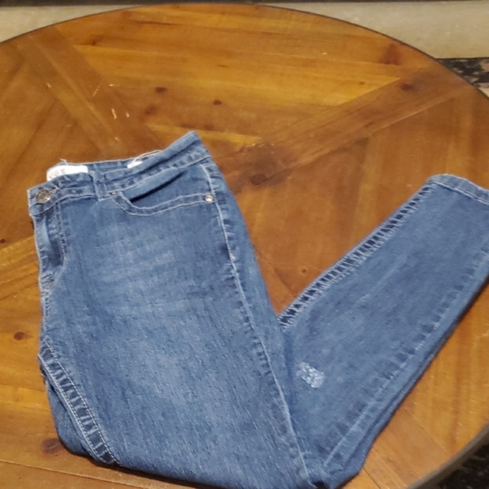 Classic Denim Skinny Jeans for Women